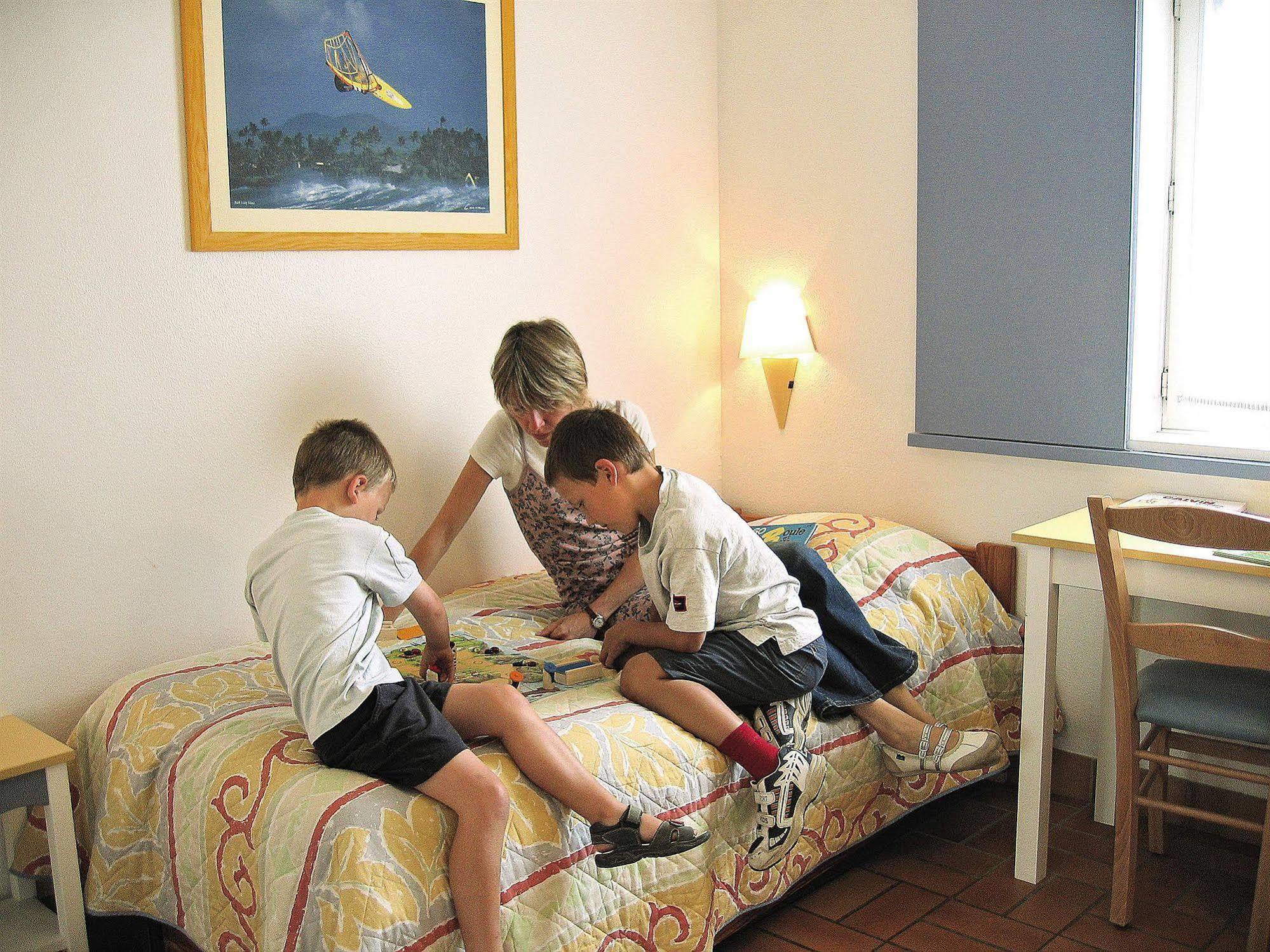 Village Club Goelia Les Voiles Blanches باتز سور مير المظهر الخارجي الصورة
